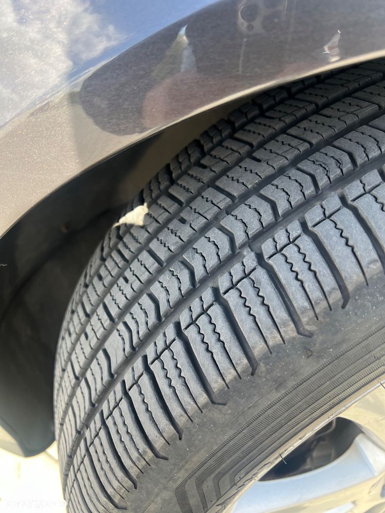 Volkswagen Passat 2.0 TDI DPF Comfortline DSG - 24