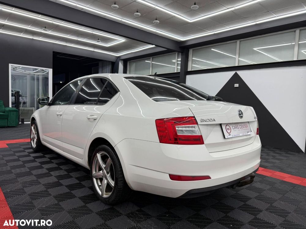 Skoda Octavia - 4