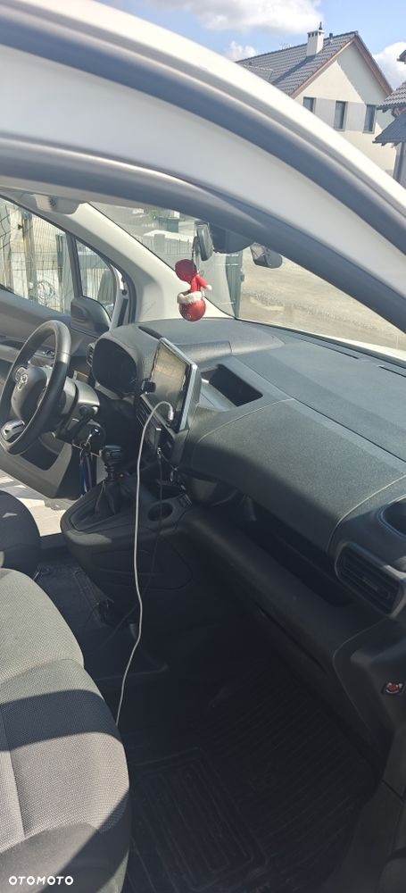 Toyota Proace City - 7