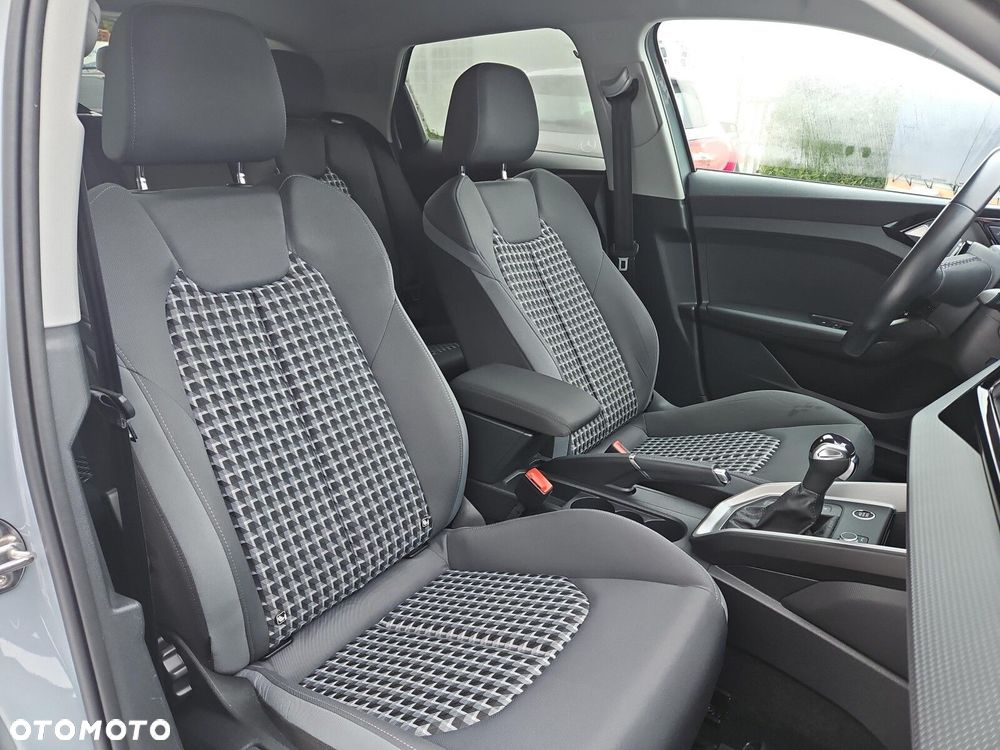 Audi A1 Sportback 35 TFSI S-Line S tronic - 12