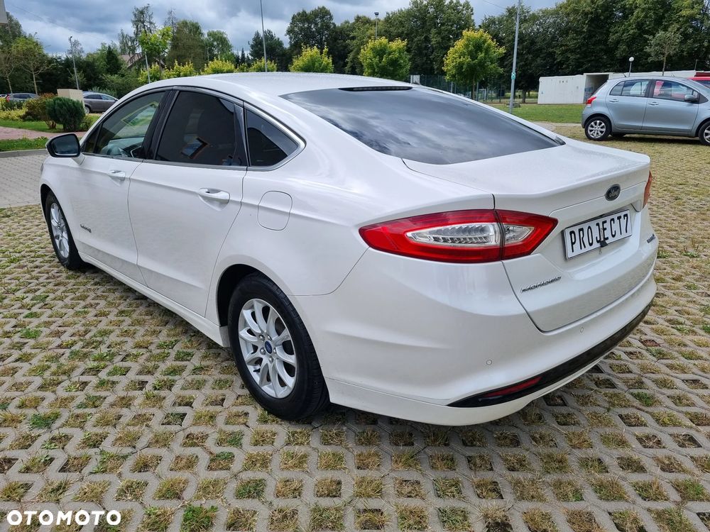 Ford Mondeo - 4