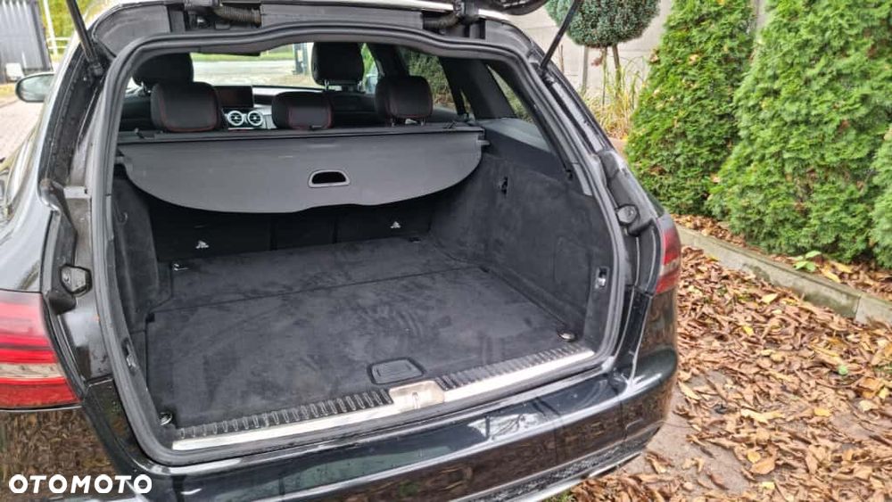 Mercedes-Benz Klasa C 450 AMG 4Matic 7G-TRONIC - 13