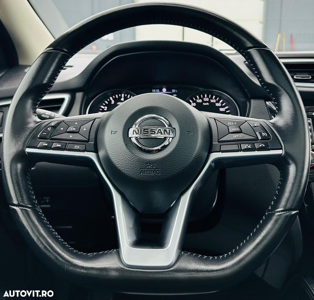 Nissan Qashqai 1.2 DIG-T N-Vision - 32