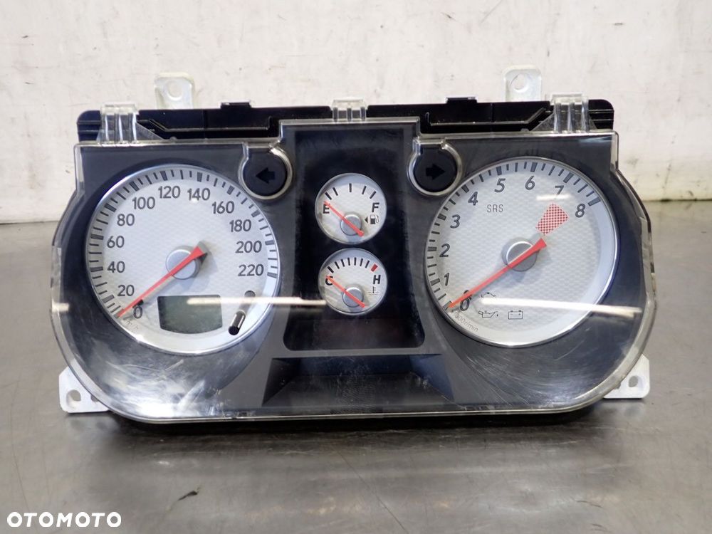 LICZNIK MITSUBISHI OUTLANDER MN151132 - 1