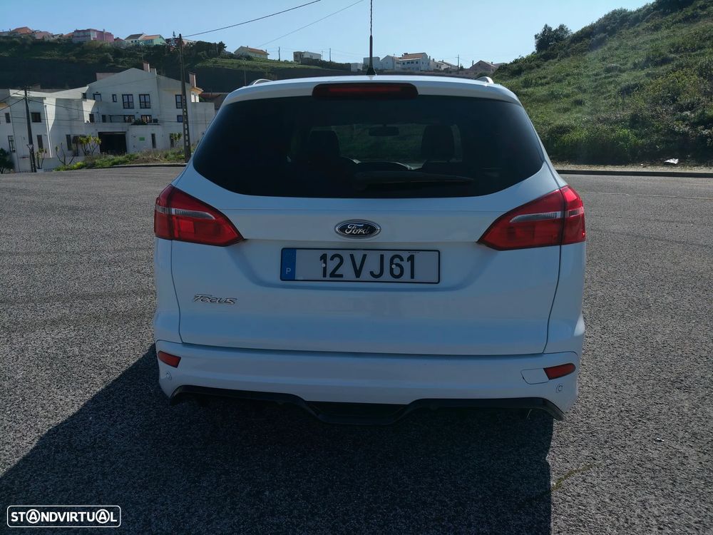 Ford Focus SW 1.5 TDCi ST-Line - 7
