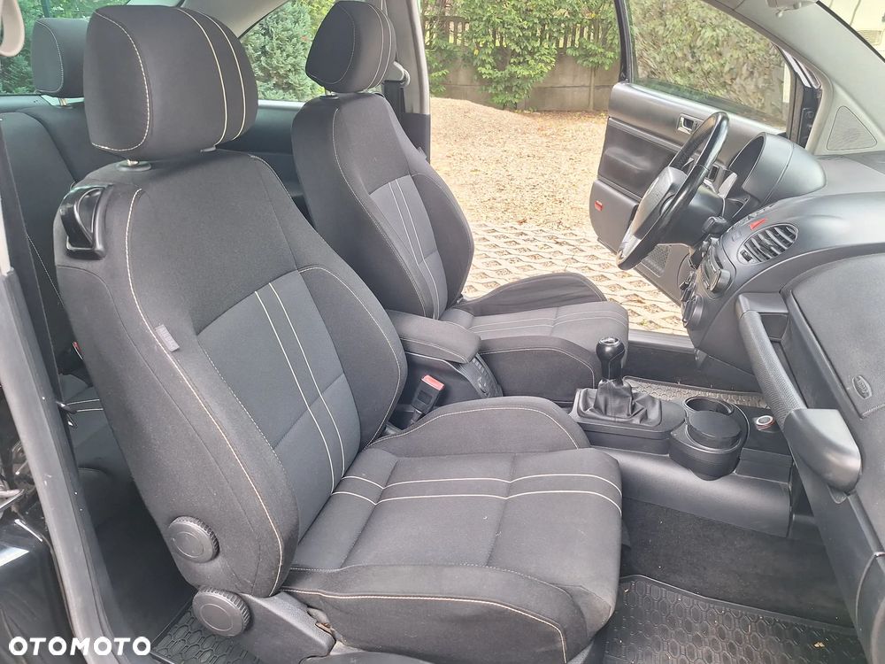 Volkswagen New Beetle 1.9 TDI DPF United - 13