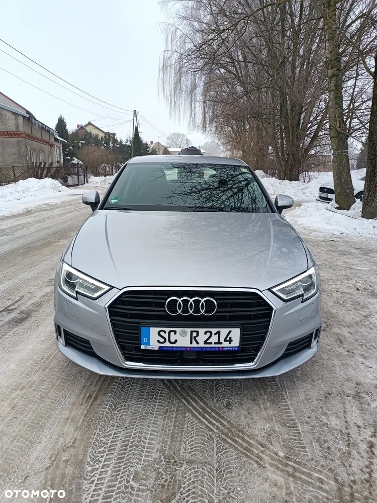 Audi A3 Sportback 35 TDI S tronic - 4