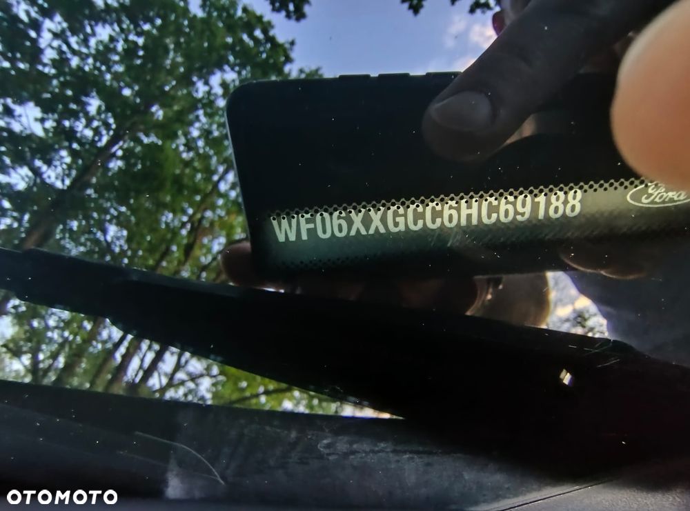 Ford Focus 1.5 EcoBoost SYNC Edition ASS - 2
