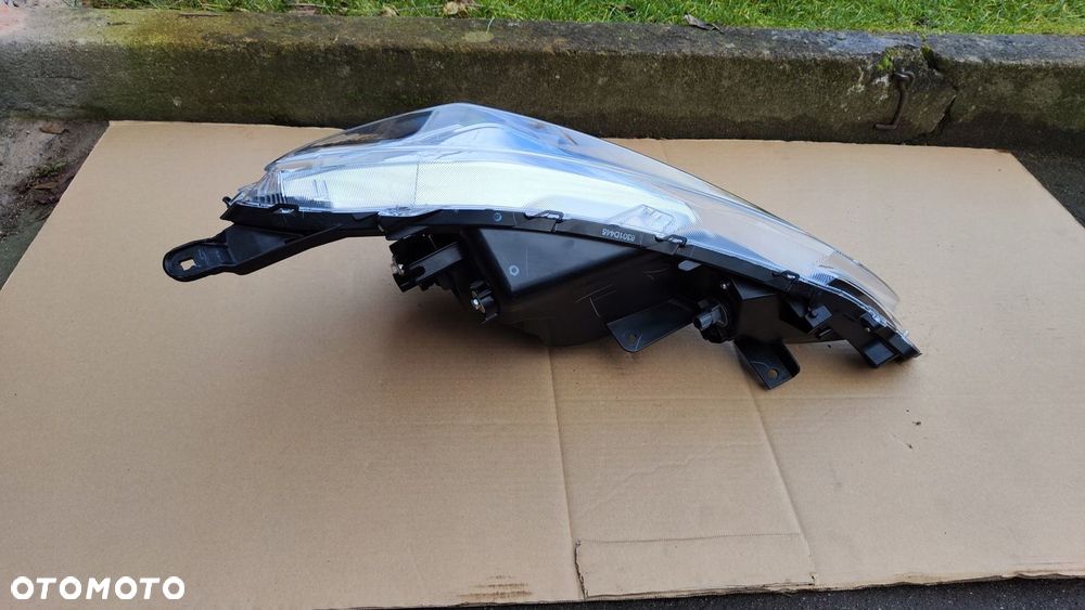 Mitsubishi Space Star II 20- Lampa Lewa Przednia Nieklejona EU Oryginał - 6