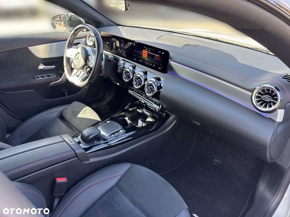 Mercedes-Benz CLA AMG 45 S 4-Matic+ 8G-DCT - 18