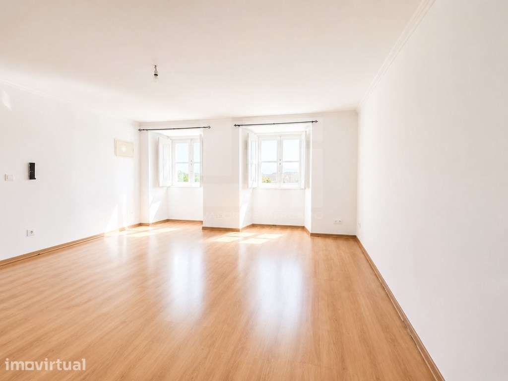 Apartamento T2 na Graça, Lisboa, perto de transportes públicos. - Grande imagem: 2/25