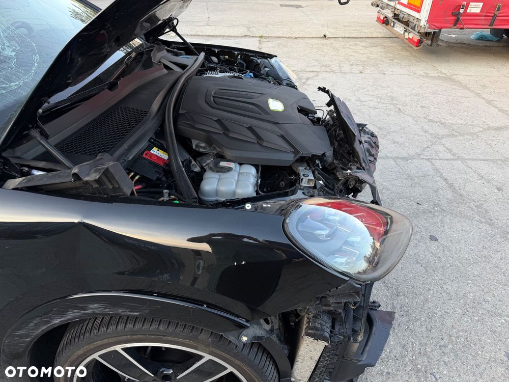 Porsche Cayenne E-Hybrid Tiptronic S Platinum Edition - 37