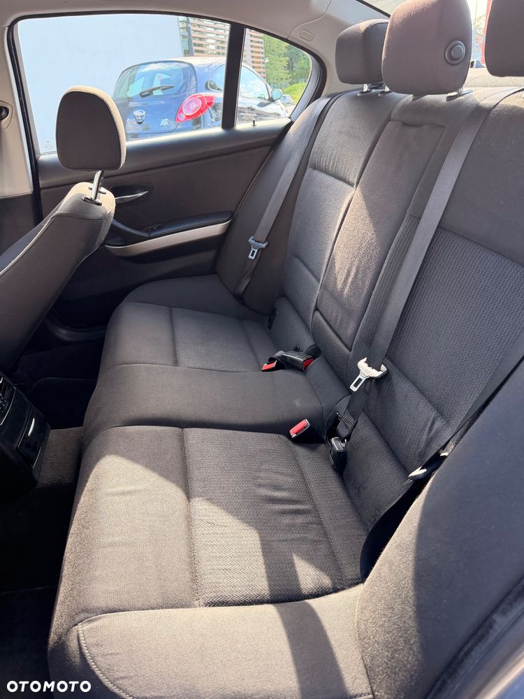 BMW Seria 3 320d DPF - 7