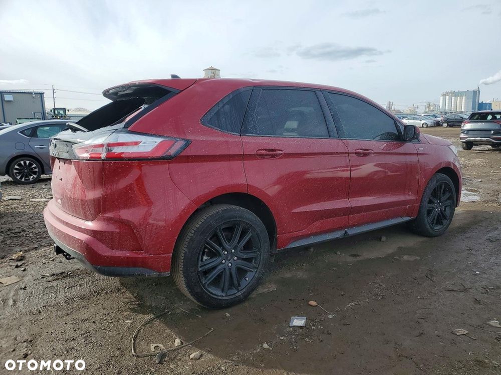 Ford Edge - 3