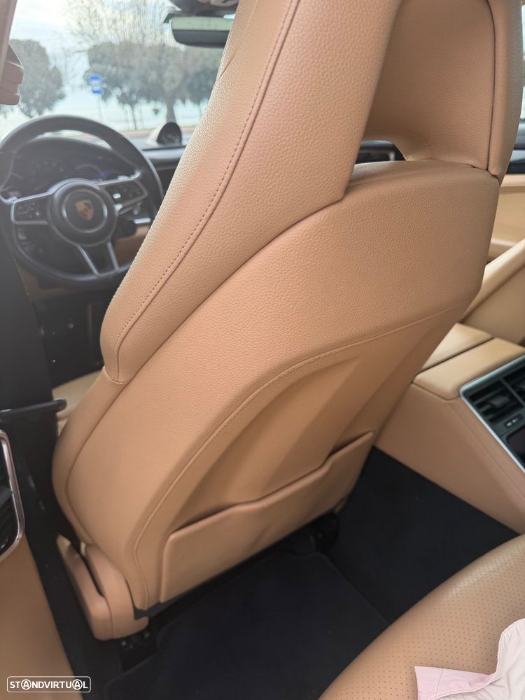 Porsche Panamera - 13