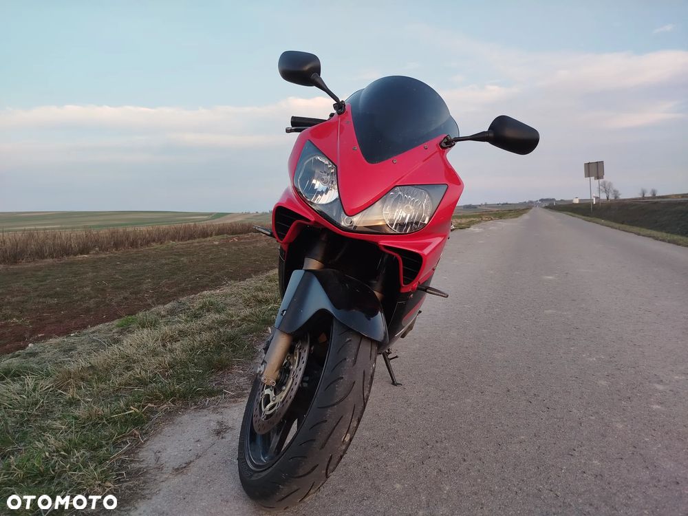 Honda CBR - 5