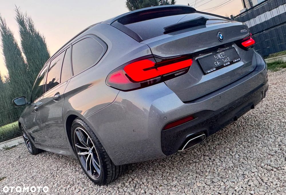 BMW Seria 5 530e sport - 40