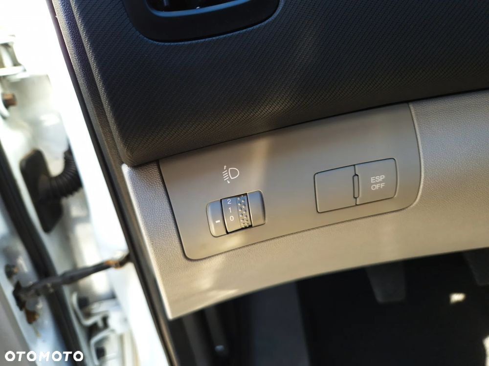 Kia ProCeed 1.6 CVVT LX - 23