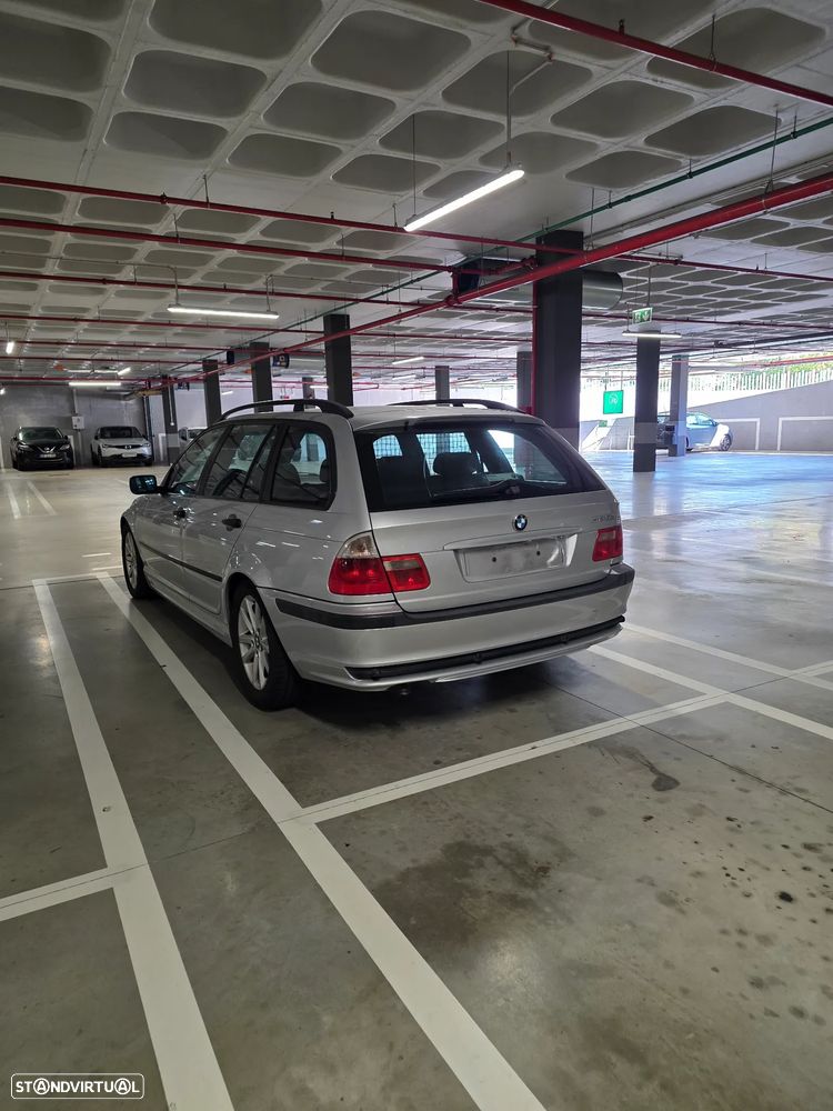 BMW 320 d Dynamic — fotografia 7