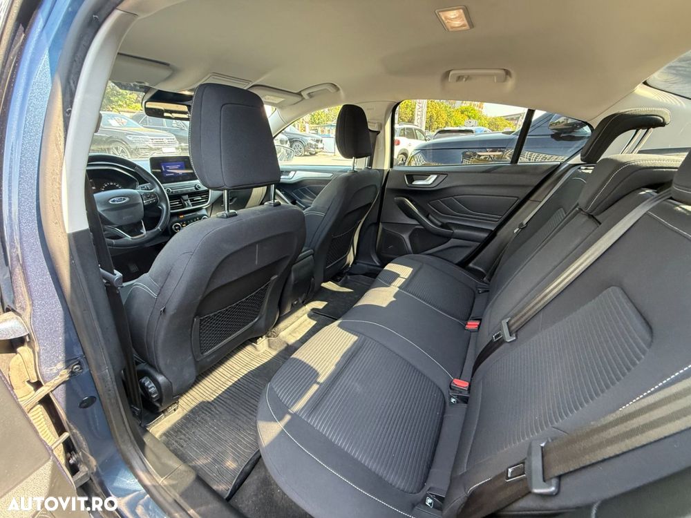 Ford Focus 1.5 EcoBlue Titanium - 9