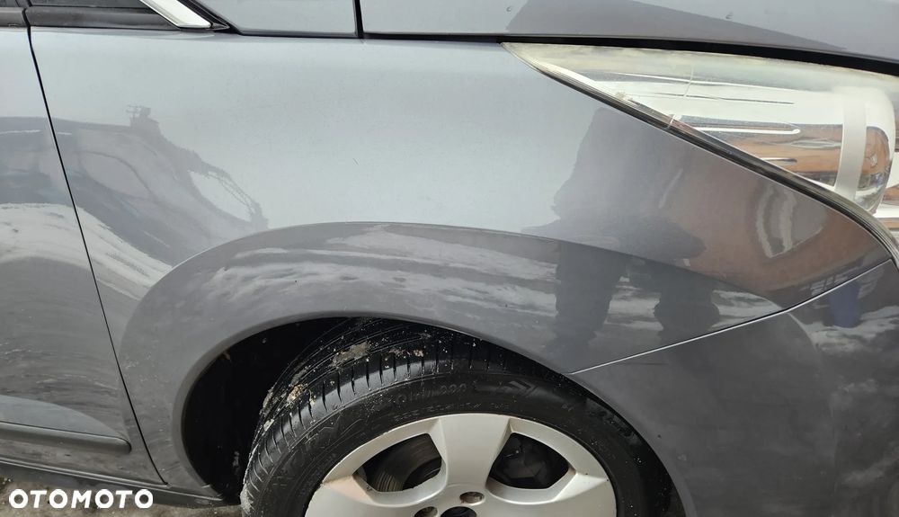 Peugeot 3008 błotnik przód przedni prawy  KTHC - 4
