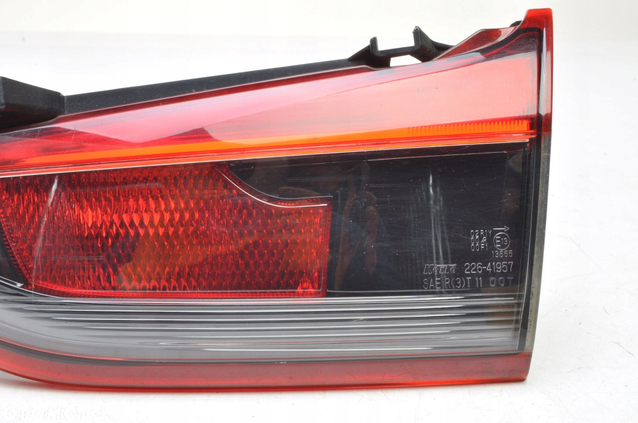 MAZDA 6 GJ LAMPA PRAWA TYLNA W KLAPE SEDAN 132-41978 - 3