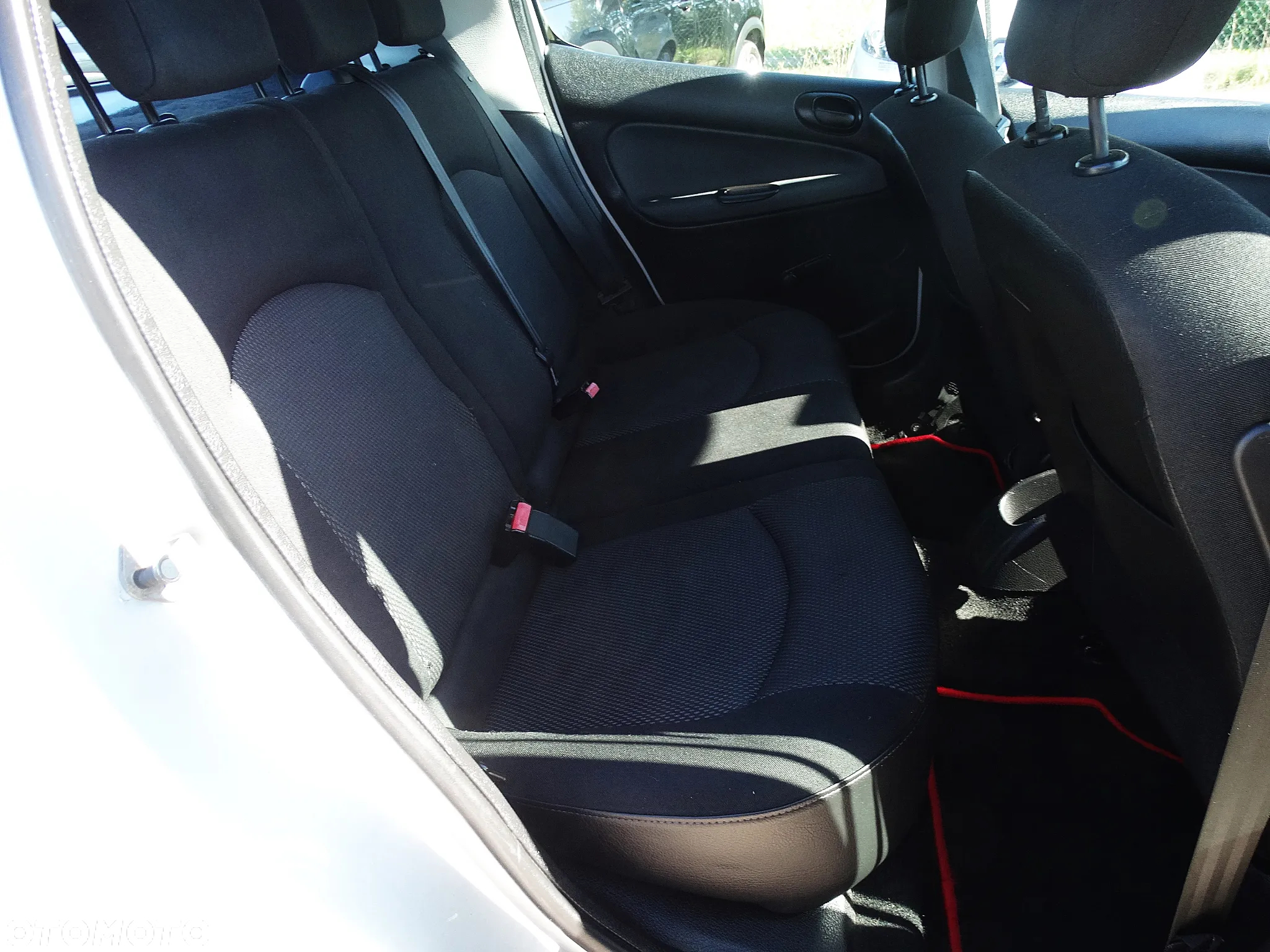 Peugeot 206 1.4 HDi Trendy - 32