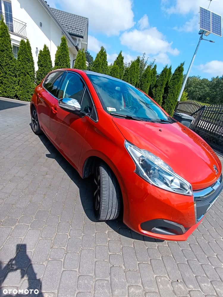 Peugeot 208 1.2 PureTech GPF Allure S&S EAT6 - 1