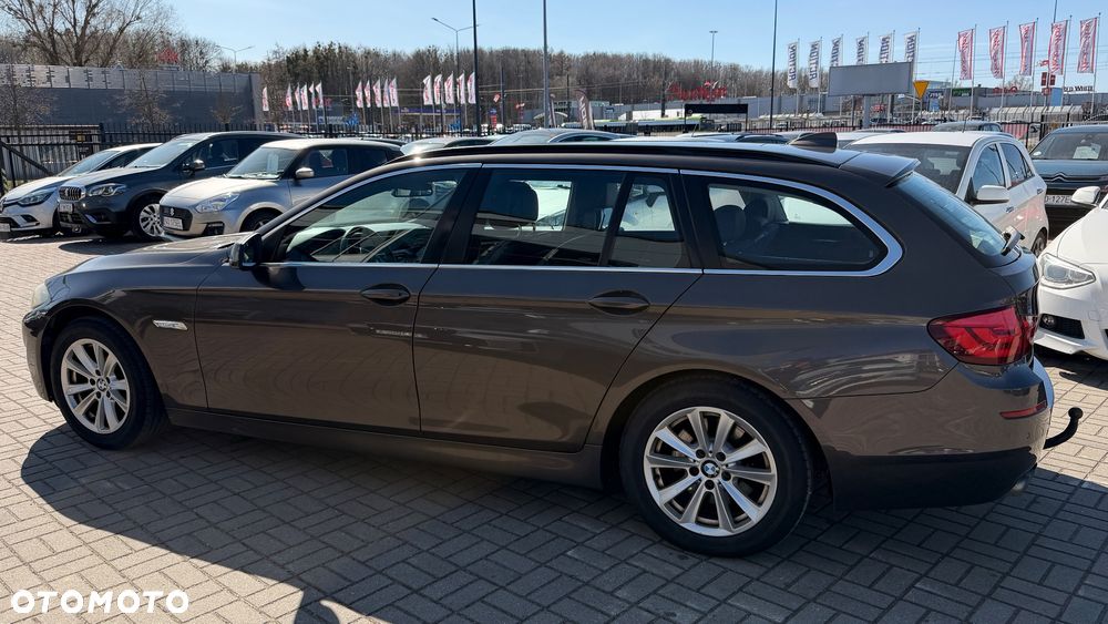 BMW Seria 5 520d Luxury Line - 19