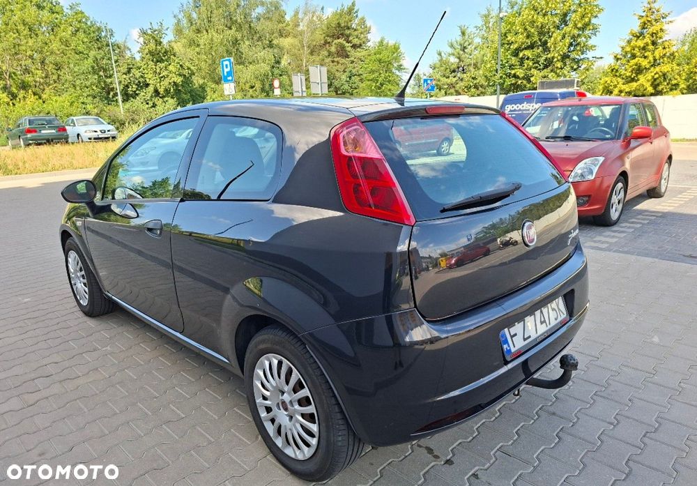 Fiat Grande Punto - 5