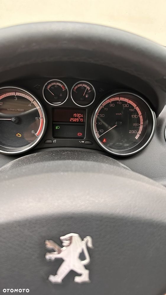 Peugeot 308 2.0 HDi Premium - 8