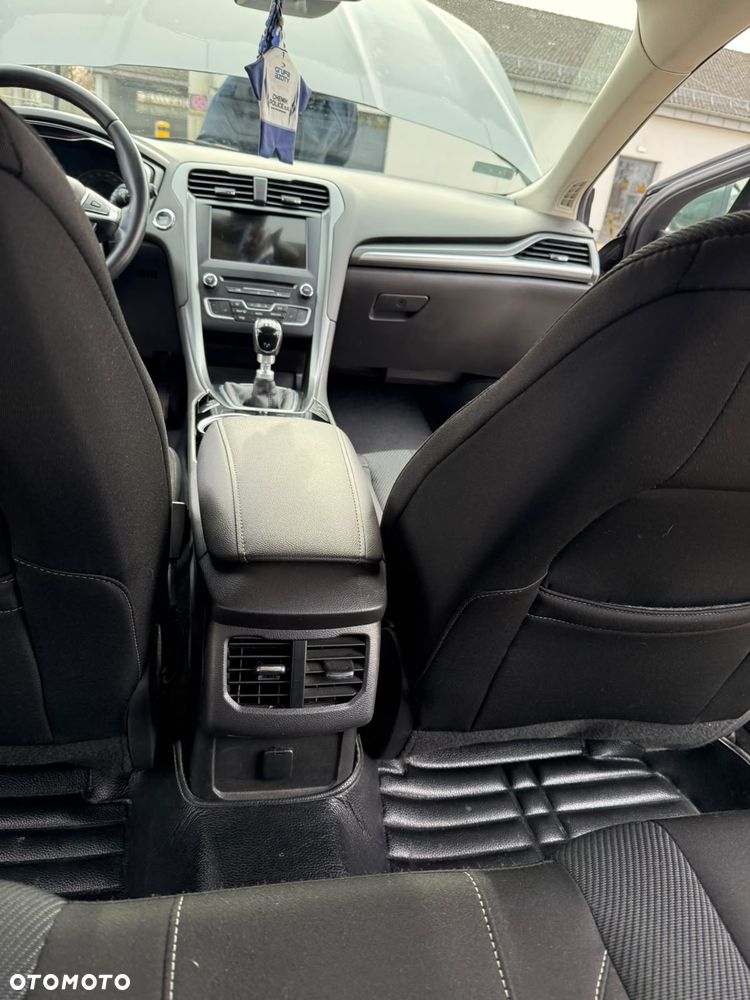 Ford Mondeo 2.0 TDCi ECOnetic Titanium - 17