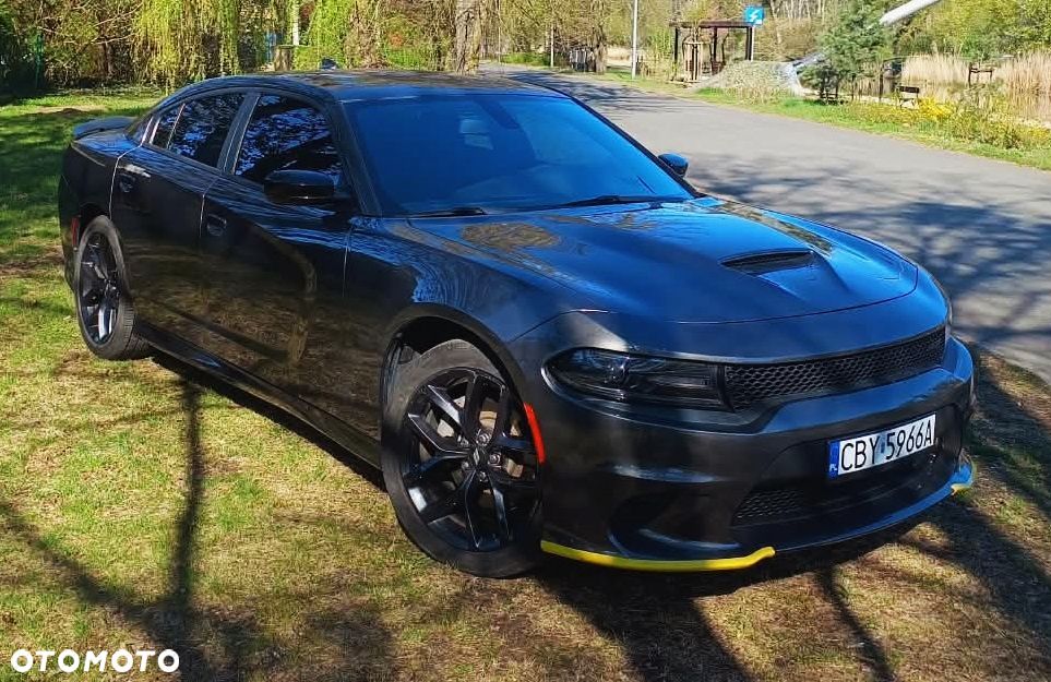 Dodge Charger - 4