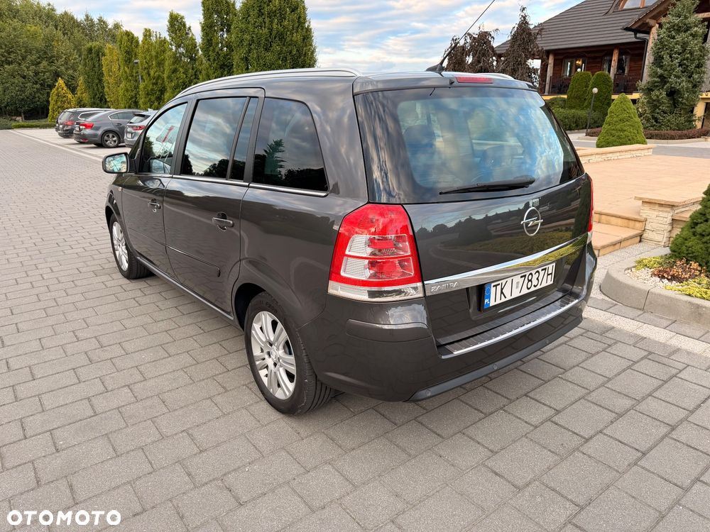 Opel Zafira 1.8 Innovation 110 Jahre - 3