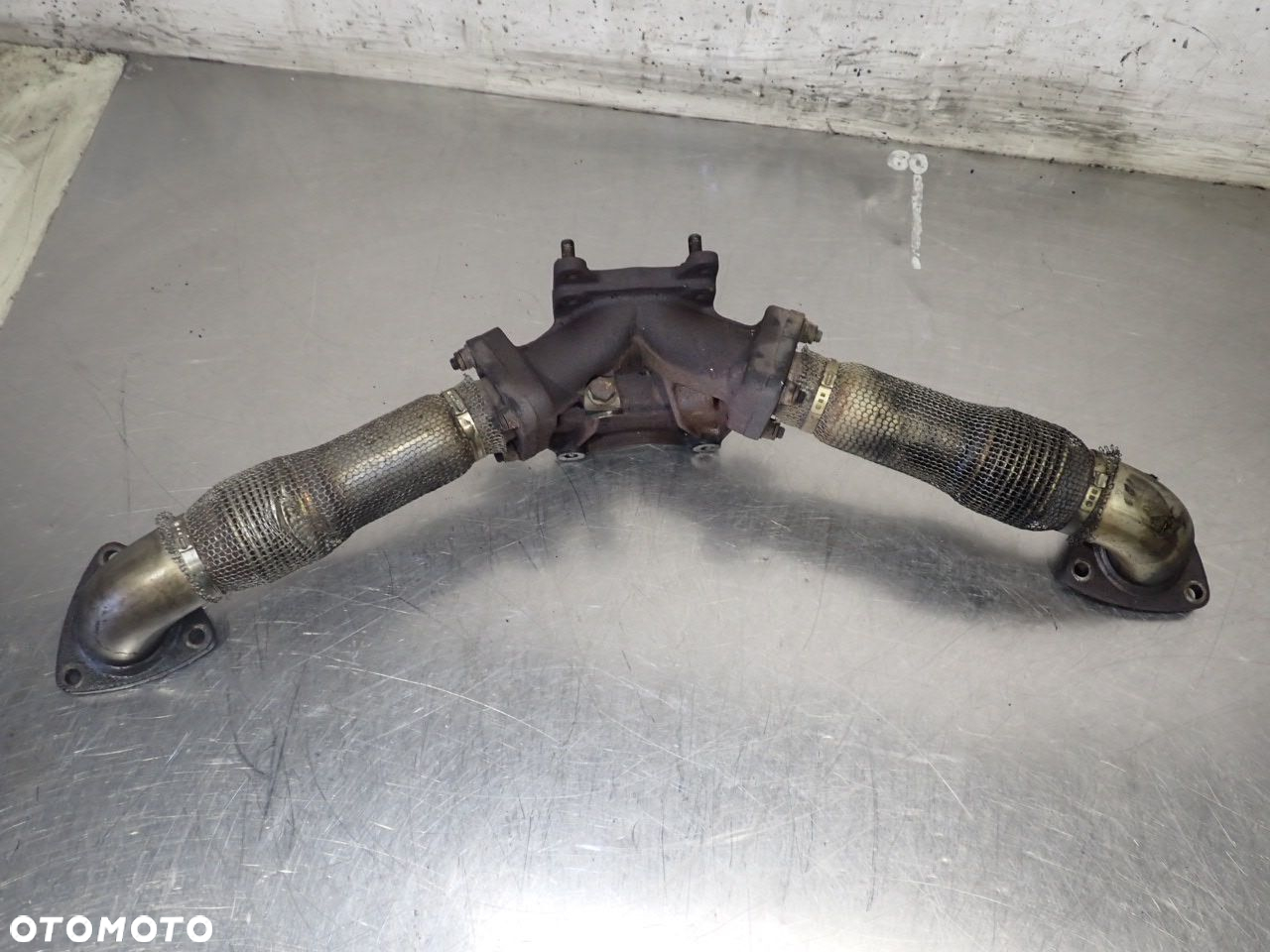 KOLEKTOR WYDECHOWY AUDI A6 C5 2.5 - 5