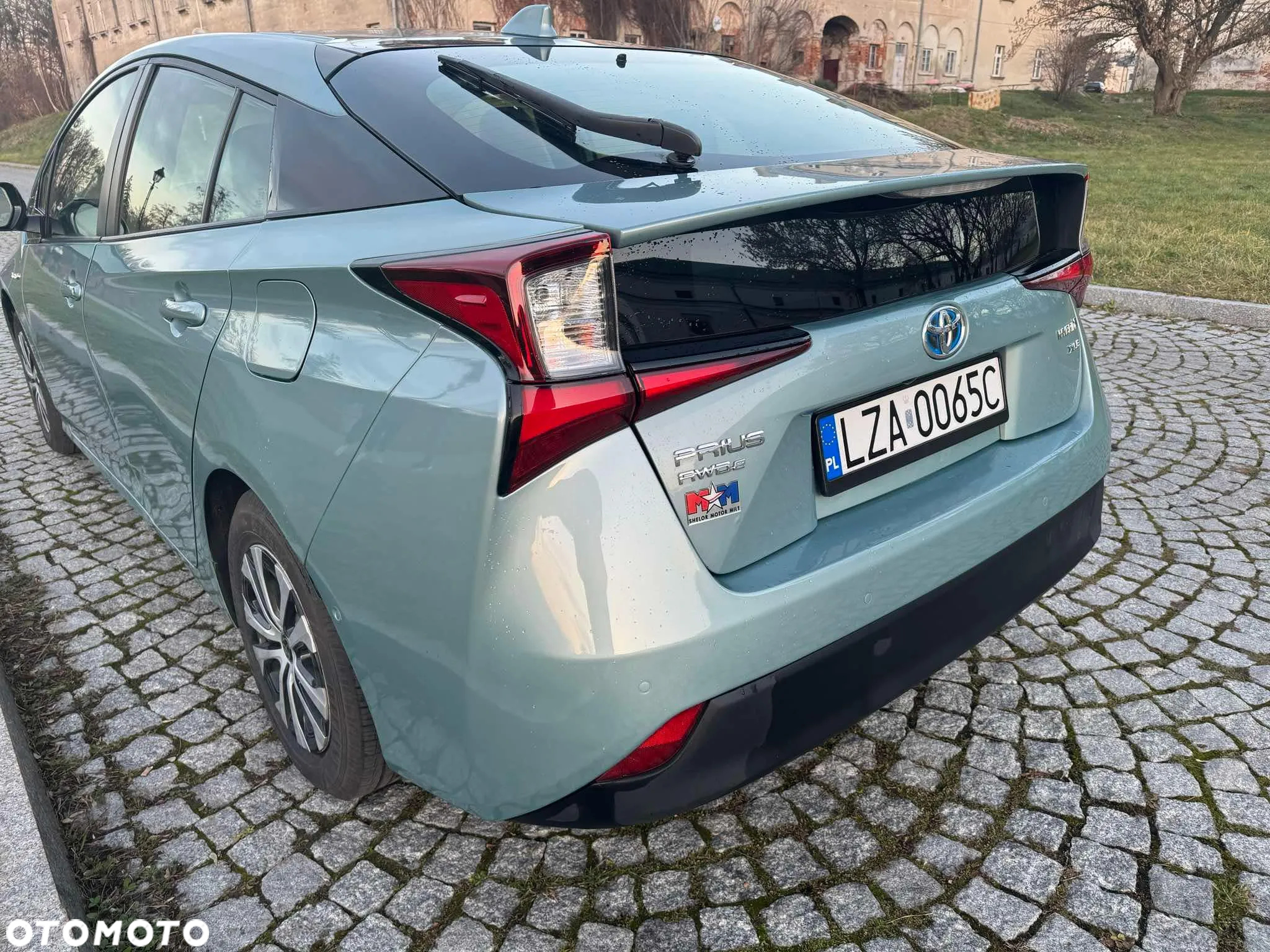 Toyota Prius 1.8 Hybrid Prestige - 12