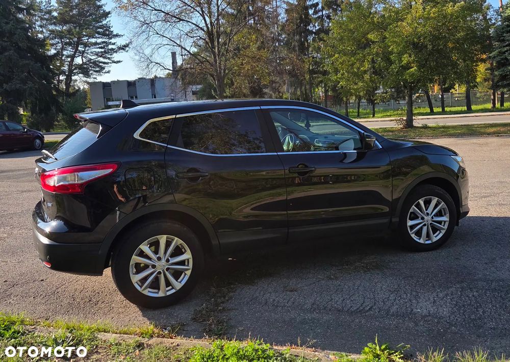 Nissan Qashqai 1.5 dCi DPF acenta - 22