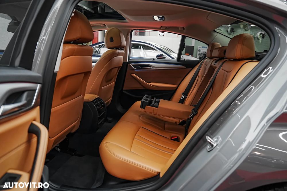 BMW Seria 5 520e Aut. - 6