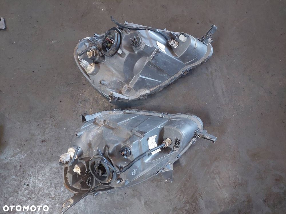 KOMPLETNY PRZÓD MASKA ZDERZAK BŁOTNIKI LAMPY TOYOTA YARIS I 1E7 ID: 237889 - 3