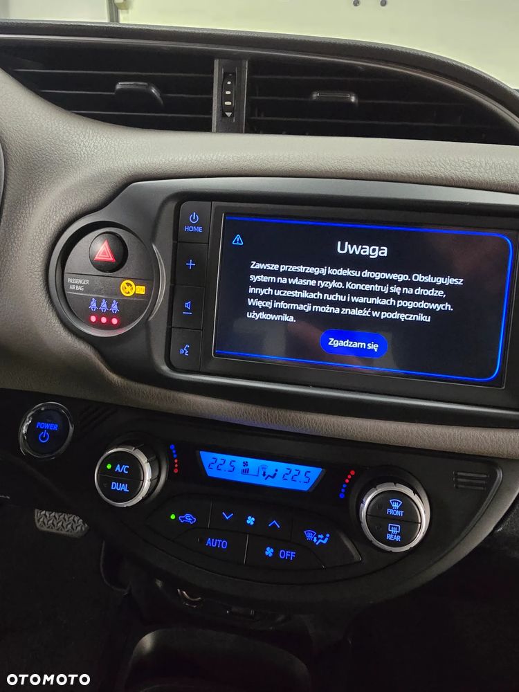 Toyota Yaris 1.5 VVT-i Style Selection - 14