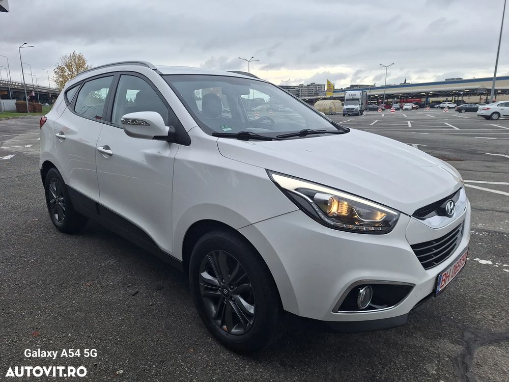 Hyundai ix35 1.7 CRDI 2WD Fifa World Cup Edition - 9