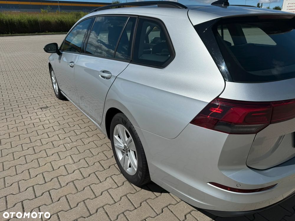 Volkswagen Golf - 27