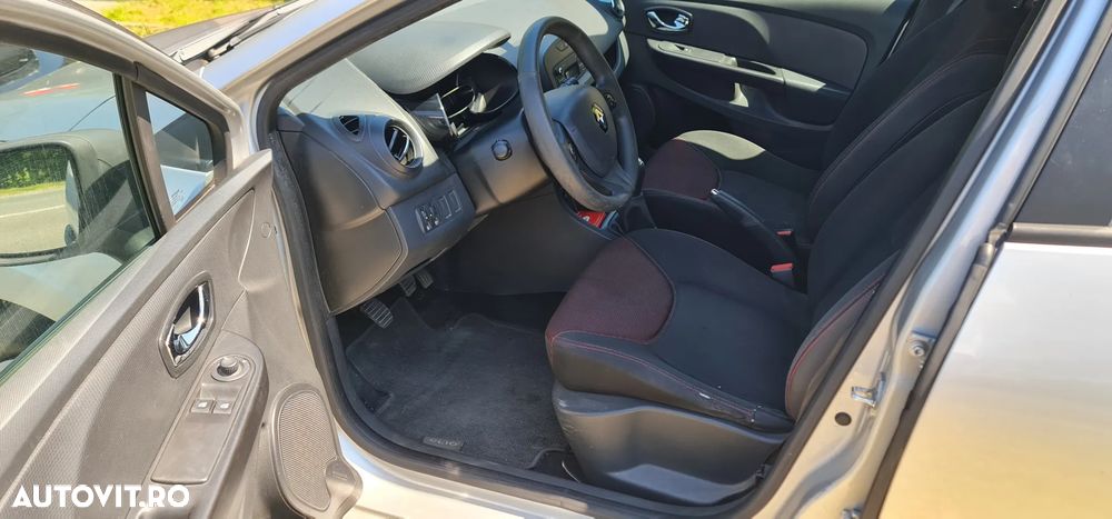 Renault Clio 1.5 dCi Life - 10