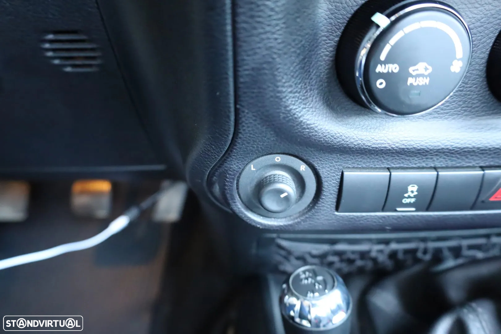 Jeep Wrangler 2.8 CRD MTX Sport 4L - 43