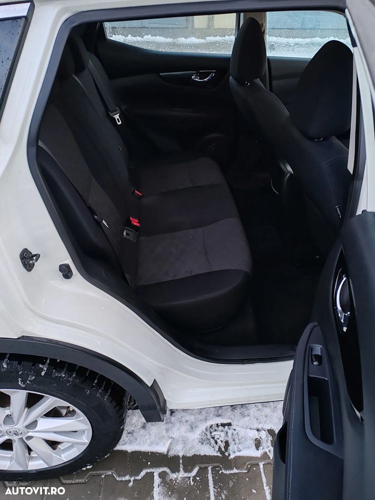 Nissan Qashqai 1.6 DCI Start/Stop X-TRONIC N-Connecta - 15