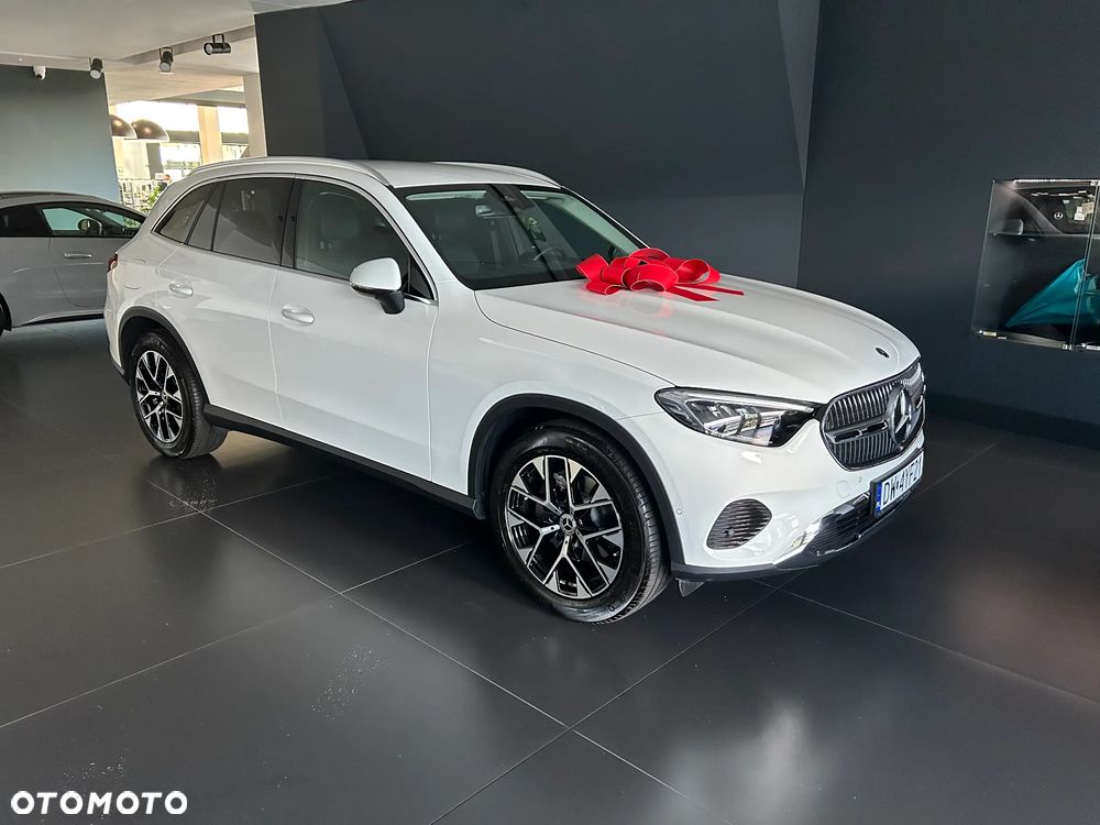 Mercedes-Benz GLC - 9