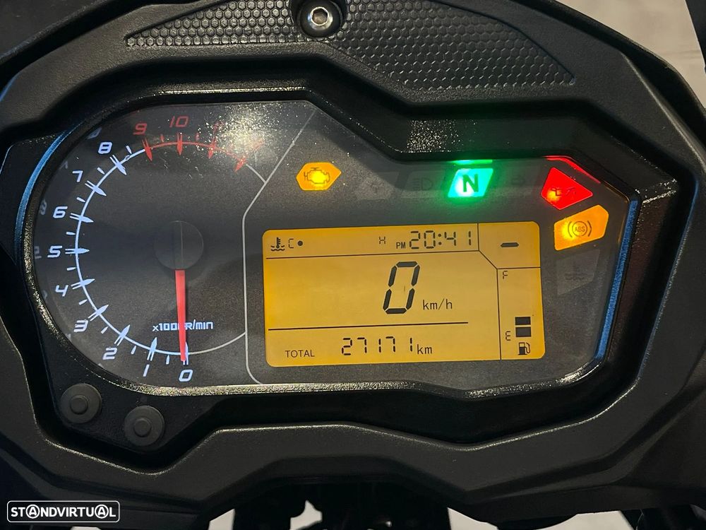 Benelli TRK 502 - 4