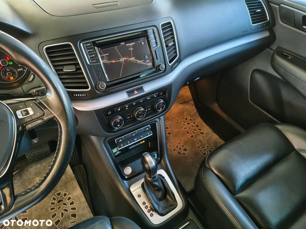 Volkswagen Sharan 2.0 TDI BMT 4Mot Highline DSG - 27