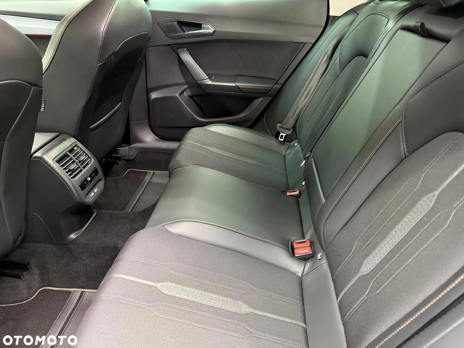 Cupra Formentor 1.5 TSI DSG - 28