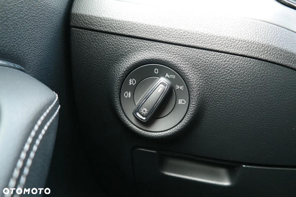 Skoda Superb 2.0 TSI Style DSG - 24